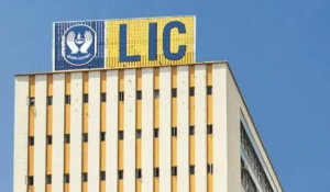 LIC AAO Mains Exam Analysis 2025