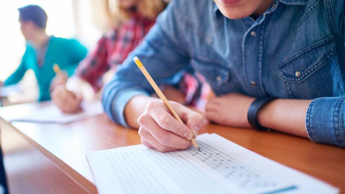 Tips to Create Balance Between Preparation and Revision for CUET UG 2025